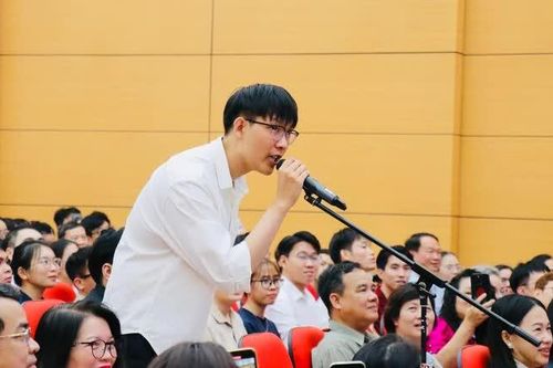 Match Day 2026 Đại học Y Hà Nội nóng ran: Thủ khoa bác sĩ nội trú chọn ngành 'hot'