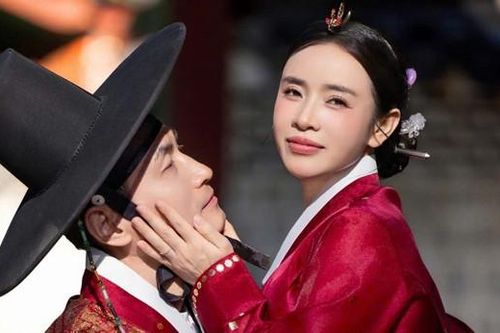 Cưới chồng Hàn U60 sau 2 năm bỏ lỡ, mẹ đơn thân Việt có hôn nhân hạnh phúc