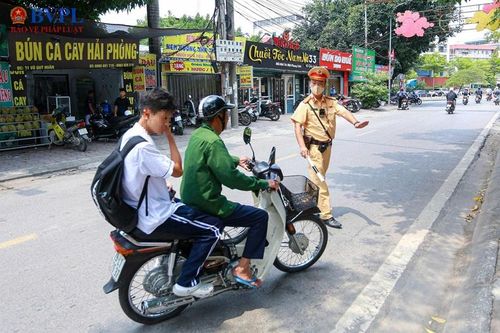 Học sinh vi phạm Luật Giao thông: Không chỉ là câu chuyện của người cầm lái