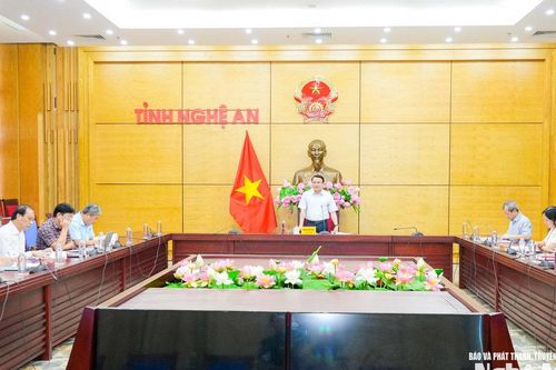 Cho ý kiến dự thảo Nghị quyết phân bổ ngân sách thực hiện Chương trình mục tiêu Quốc gia vùng đồng bào dân tộc thiểu số và miền núi Nghệ An