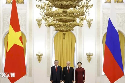 Tổng thống Nga Putin chủ trì Lễ đón Tổng Bí thư, Chủ tịch nước Tô Lâm cùng Phu nhân