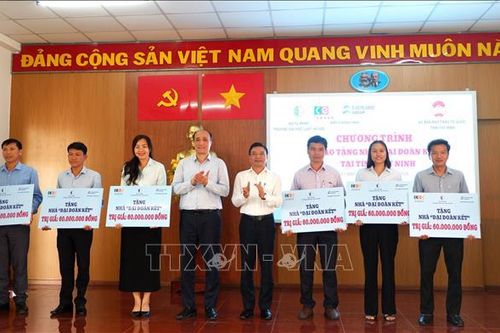 Tây Ninh hoàn thành xây mới, sửa chữa hơn 1.100 căn cho hộ nghèo