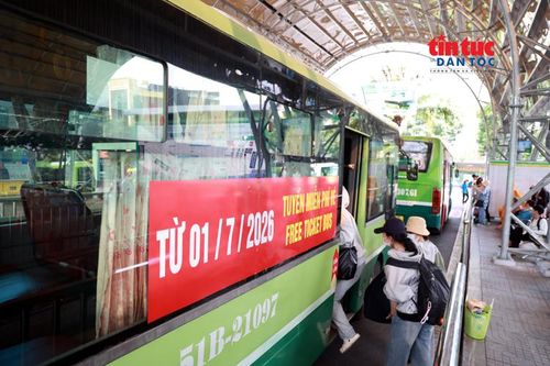 TP Hồ Chí Minh tăng cường xe buýt phục vụ sinh viên Đại học Quốc gia