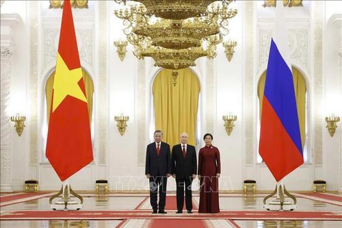 Tổng thống Liên bang Nga Vladimir Putin chủ trì Lễ đón Tổng Bí thư, Chủ tịch nước Tô Lâm