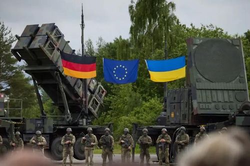 Ukraine sắp nhận 1.000 tên lửa đánh chặn Patriot