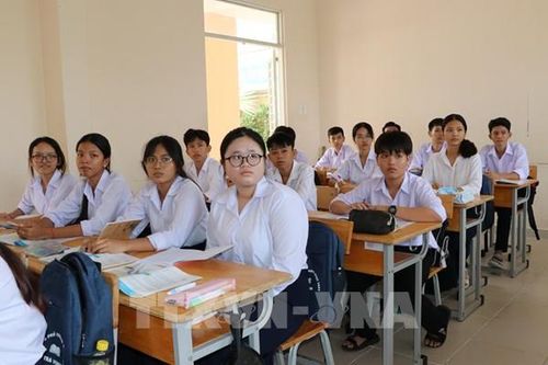 Tạo bước chuyển mới cho giáo dục vùng dân tộc thiểu số ở Vĩnh Long