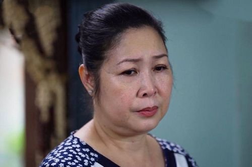 NSND Hồng Vân 'tức giận' khi bị gọi tên