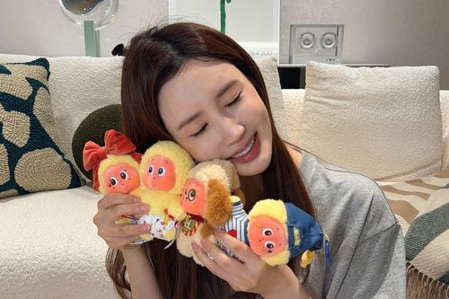 Cận ngày đón con đầu lòng, Lee Da Hae có động thái gây chú ý