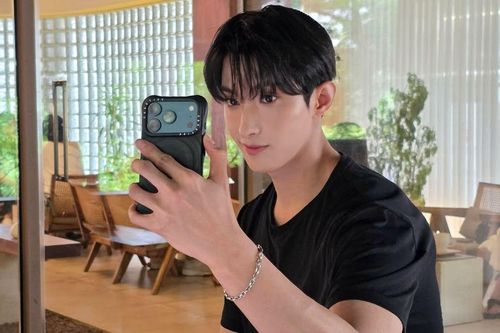 DK (SEVENTEEN) hứng chỉ trích trước thềm nhập ngũ