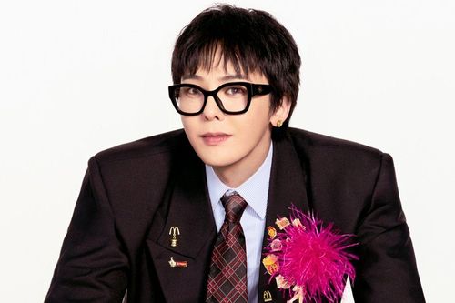 Fan Việt 'dậy sóng' với G-DRAGON