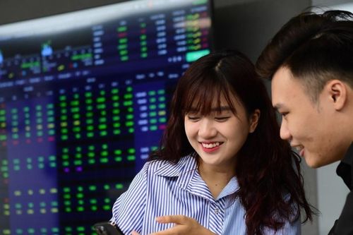 VN-Index giằng co quanh 1.810-1.840 điểm, dòng tiền vẫn thiếu lực