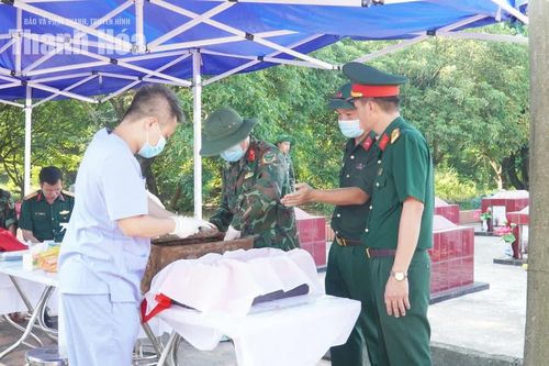 Hoàn thành lấy mẫu hài cốt liệt sĩ chưa xác định được danh tính tại 25 nghĩa trang