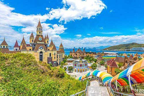 Cổ phiếu Vinpearl có lúc tăng trần, trở lại vùng giá đầu tháng 7