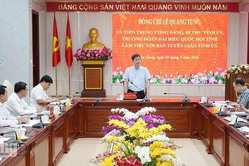 Bí thư Tỉnh ủy An Giang yêu cầu đổi mới công tác tuyên giáo, sát cơ sở