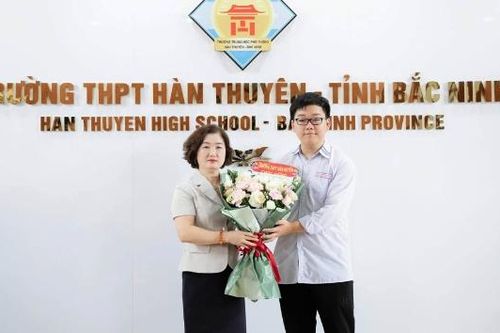 Cựu học sinh Trường Trung học phổ thông Hàn Thuyên trở thành Thủ khoa đầu vào Trường Đại học Y Hà Nội