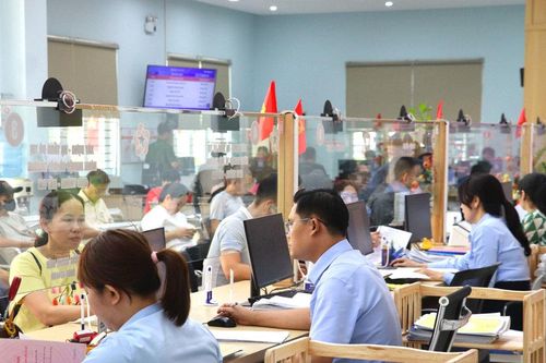 Khơi dậy tinh thần tiên phong và khát vọng cống hiến