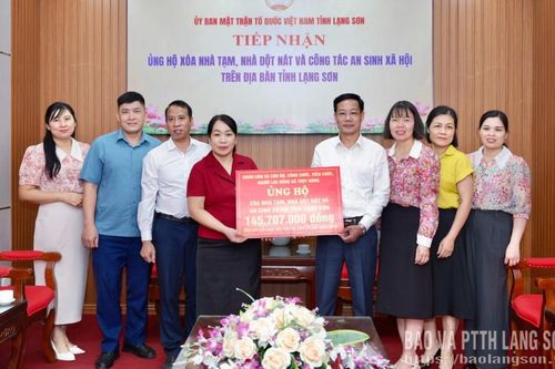 Ủy ban MTTQ Việt Nam tỉnh tiếp nhận hơn 239 triệu hỗ trợ xóa nhà tạm, nhà dột nát và công tác an sinh xã hội