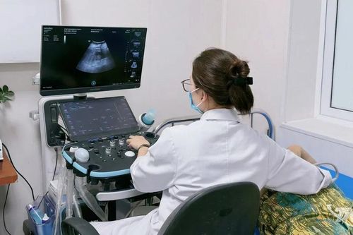 Phát triển nhân lực y tế chất lượng