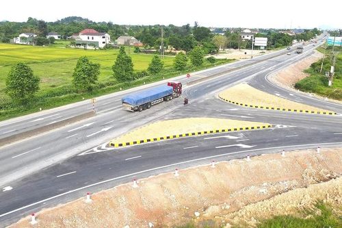 Hà Tĩnh đầu tư gần 700 tỷ đồng làm hơn 8km đường nối cao tốc Bắc - Nam