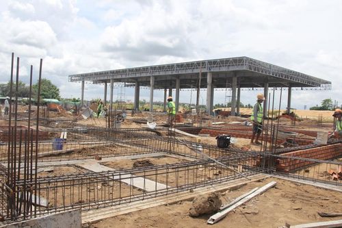 Tất bật thi công trạm dừng nghỉ trên cao tốc Trung Lương - Mỹ Thuận