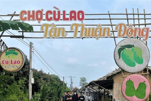 Đồng Tháp: Độc đáo chợ quê giữa cù lao xanh ngát