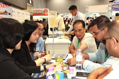 Thực phẩm Việt trước sức ép 'đa chuẩn': Lệch một khâu lỡ cả đơn hàng