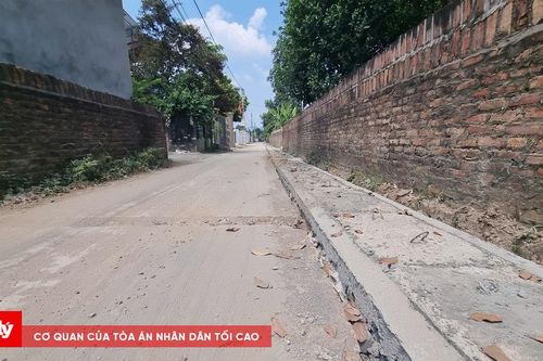 Kim Anh, Hà Nội: Nhiều vấn đề đáng lưu tâm tại một công trình đường giao thông