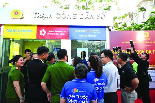 Ngân hàng có mặt ở mọi 'điểm chạm' của nền kinh tế