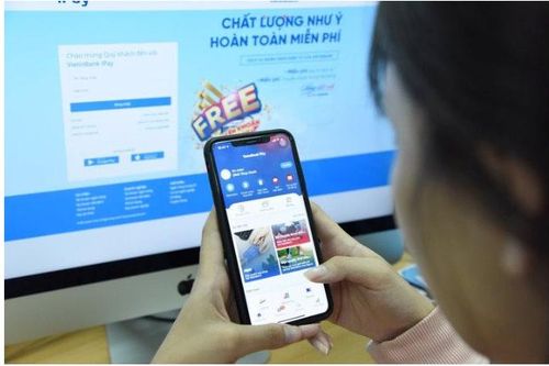 Đã trả hết nợ nhưng CIC vẫn báo còn dư nợ: Phải làm gì?