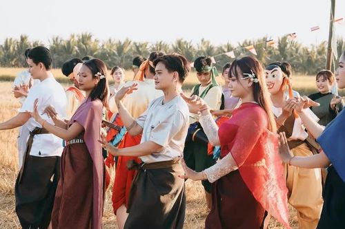 Du lịch Vĩnh Long hút khách, góp phần vào tăng trưởng 2 con số