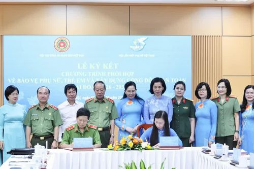 Tạo điểm tựa vững chắc bảo vệ phụ nữ, trẻ em và xây dựng cộng đồng an toàn