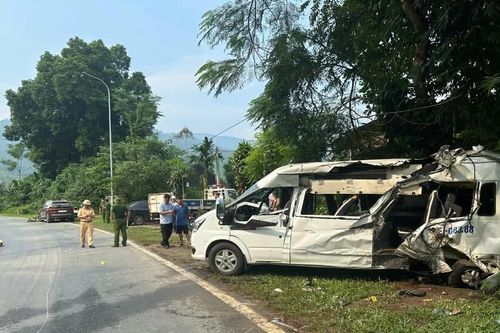 Tạm giữ lái xe gây tai nạn giao thông làm 2 người tử vong ở Phú Thọ