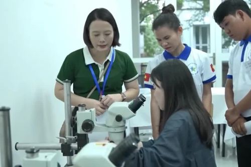 Giảm gánh nặng chi phí cho lao động đi làm việc nước ngoài