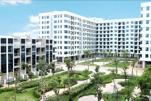 Nợ vay của doanh nghiệp bất động sản phình to