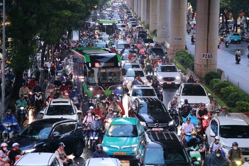 Hà Nội: Mưa lớn gây ra 6 điểm úng ngập cục bộ