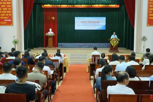 92 học viên học liên thông ngành công nghệ thông tin và ngôn ngữ Trung Quốc