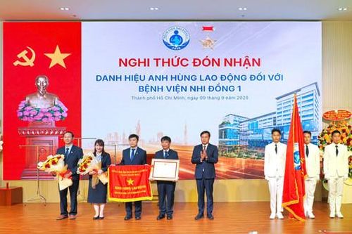 Bệnh viện Nhi đồng 1 kỷ niệm 70 năm thành lập và đón danh hiệu Anh hùng Lao động lần 2