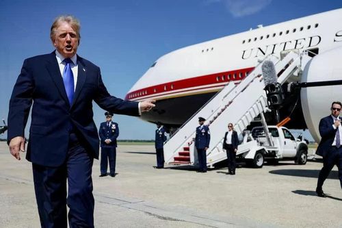 Tổng thống Trump: Cuộc chiến với Iran sẽ kết thúc ngay sau bầu cử giữa nhiệm kỳ Mỹ