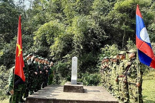 Nghệ An: 'Ngoại giao cơ sở' bí quyết giữ bình yên biên giới Việt - Lào