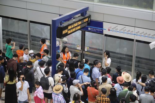 Tuyến metro số 1 TP.HCM phải thu hơn 3.700 tỷ trong 5 năm tới