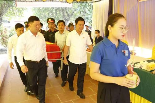 Bắc Ninh kiểm tra công tác thực địa lấy mẫu hài cốt liệt sĩ trong Chiến dịch 500 ngày đêm