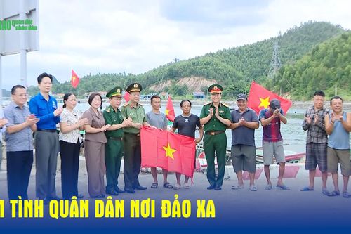 Ấm tình quân dân nơi đảo xa