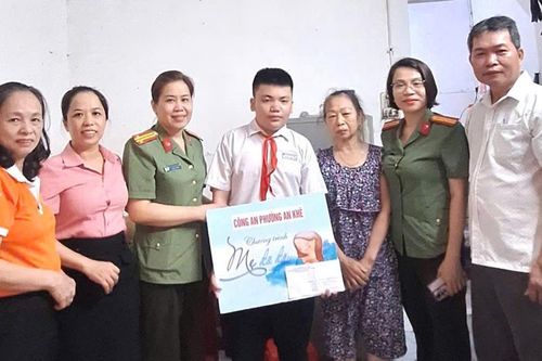 'Gần dân nhất' thông qua phong trào 'Dân vận khéo'