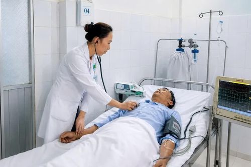 Cứu sống 2 ca nguy kịch tại Trung tâm Y tế khu vực Phú Mỹ (TPHCM)