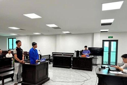 Đưa người trốn đi nước ngoài, hai bị cáo lĩnh 15 năm tù giam