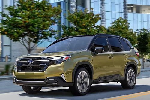 Subaru Forester giảm giá 360 triệu đồng