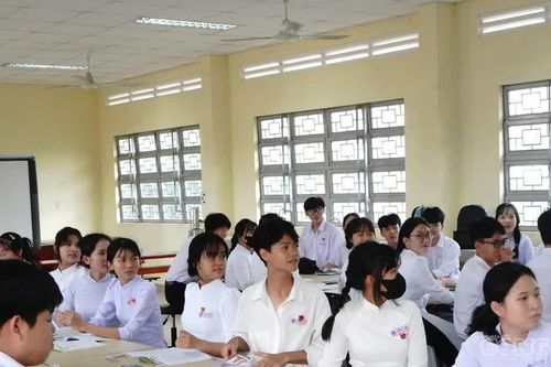 Nghịch lý sau 5 năm thực hiện Chương trình Giáo dục phổ thông 2018?
