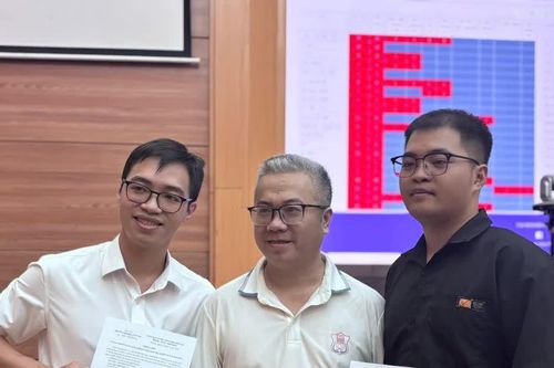 Phía sau sự lựa chọn nội trú ngành pháp y của 2 tân bác sĩ y khoa