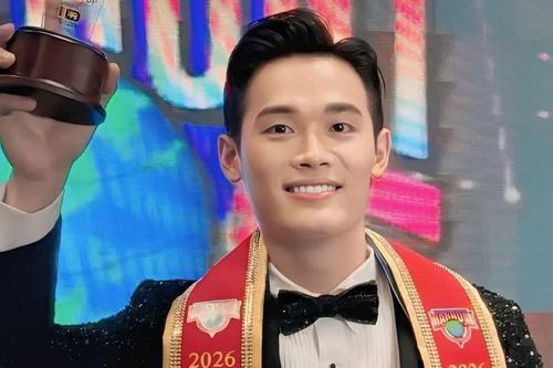Đại diện Việt Nam giành Á vương Manhunt International 2026