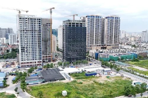 Người nước ngoài mua nhà tại Việt Nam: 'Mở cửa' nhưng phải kiểm soát